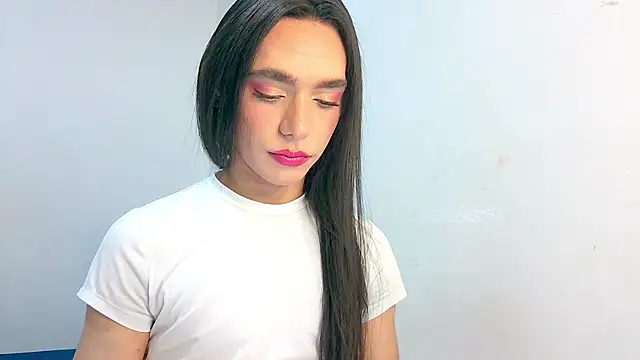 Sthefanyx2 online show from April 3, 2026, 12:50 am