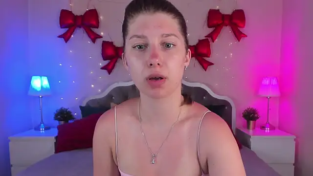 katymeaw online show from June 20, 2026, 1:54 am