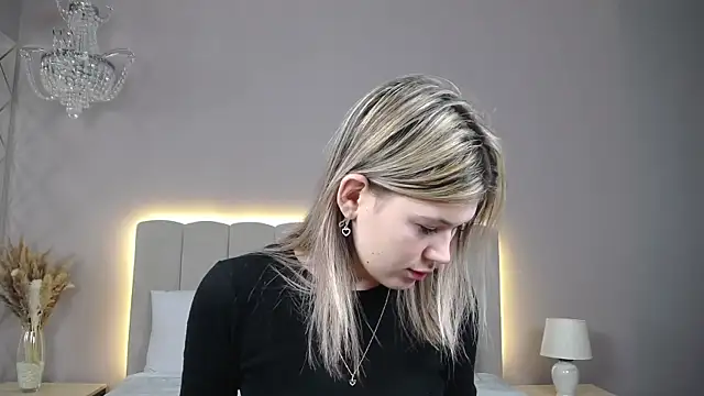 AmeliStark online show from January 13, 2026, 4:16 am