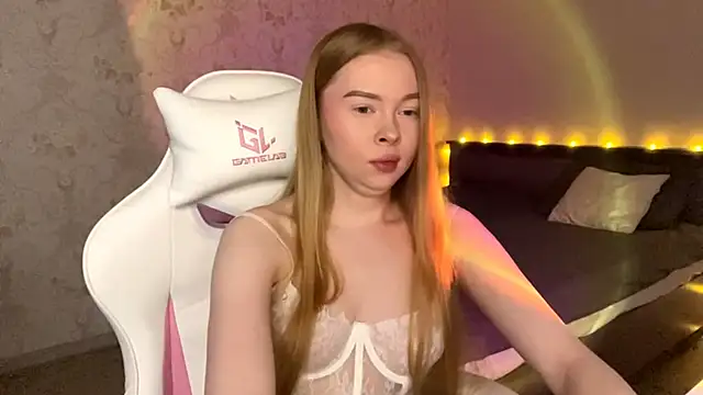 LumiSun online show from February 6, 2026, 7:21 pm