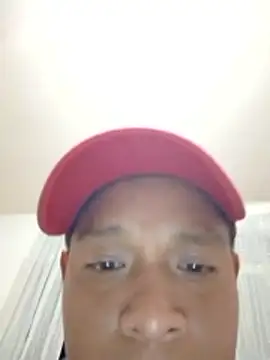 Snapshot of derekk0923 chatting on December 16, 2025, 5:11 am derekk0923 online show from December 16, 2025, 5:11 am