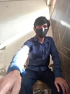 Niteenku online show from April 15, 2026, 3:01 am