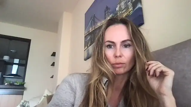 LeMilf online show from February 27, 2026, 10:59 am