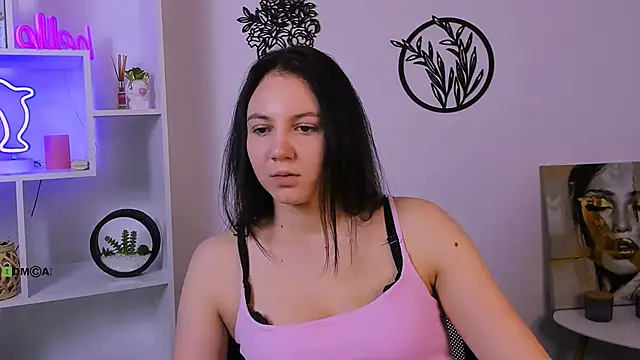 mira vibe online show from February 9, 2026, 10:41 pm