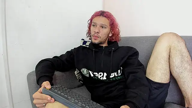 Snapshot of TAYSON_SCOTT chatting on January 15, 2026, 1:14 pm TAYSON SCOTT online show from January 15, 2026, 1:14 pm