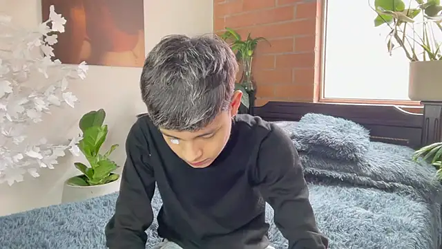 Snapshot of Andy_Belier23 chatting on February 11, 2026, 2:39 pm Andy Belier23 online show from February 11, 2026, 2:39 pm