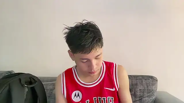 Andy Belier23 online show from April 11, 2026, 6:11 pm