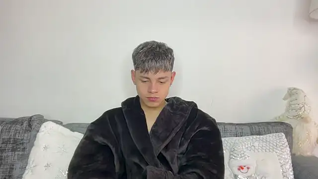 Snapshot of Andy_Belier23 chatting on January 15, 2026, 1:58 pm Andy Belier23 online show from January 15, 2026, 1:58 pm