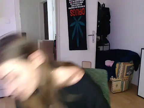 AlienforTwenty online show from December 18, 2025, 9:25 am