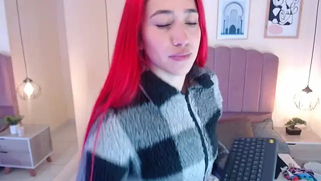 Celestee15  online show from December 18, 2025, 11:25 am