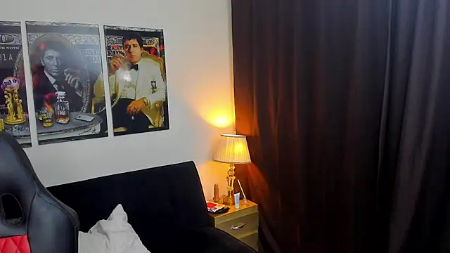 Snapshot of Dustyn_Michelle1 chatting on January 8, 2026, 5:24 am Dustyn Michelle1 online show from January 8, 2026, 5:24 am