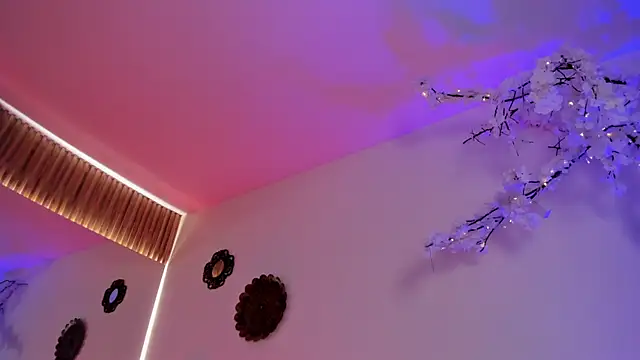 Snapshot of Morgan_Lux chatting on January 13, 2026, 12:42 pm Morgan Lux online show from January 13, 2026, 12:42 pm