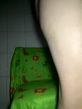 LoverNIXI online show from December 17, 2025, 12:48 am