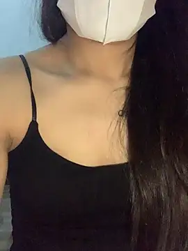 NinaBaby22 online show from April 9, 2026, 4:35 pm