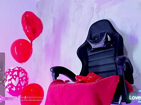 Snapshot of Shara_85 chatting on February 14, 2026, 7:47 pm Shara 85 online show from February 14, 2026, 7:47 pm