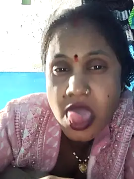 Akanksha soni online show from February 5, 2026, 9:54 pm