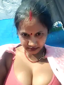 Akanksha soni online show from February 4, 2026, 9:32 pm