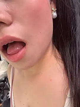 ella-ys online show from March 2, 2026, 7:15 am