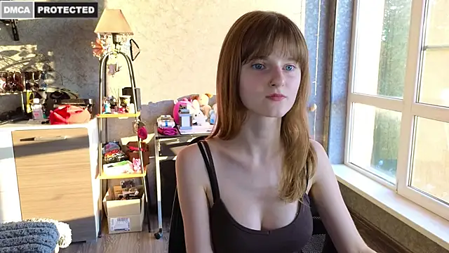 Miss Alisa  online show from July 31, 2026, 4:37 pm