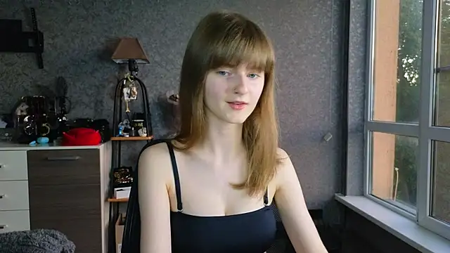 Miss Alisa  online show from June 17, 2026, 5:34 pm