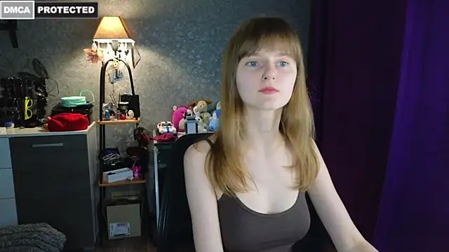 Miss Alisa  online show from July 18, 2026, 7:11 pm