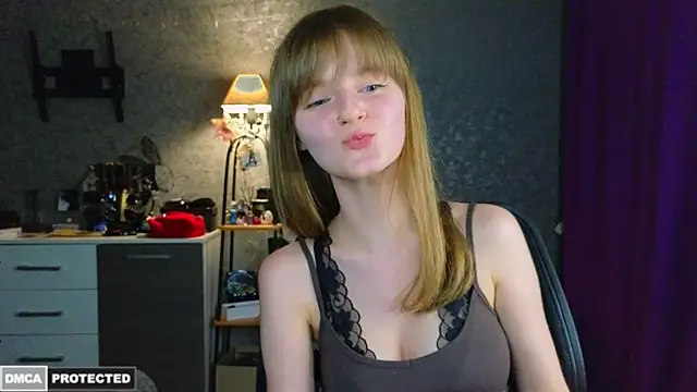 Miss Alisa  online show from July 3, 2026, 6:36 pm