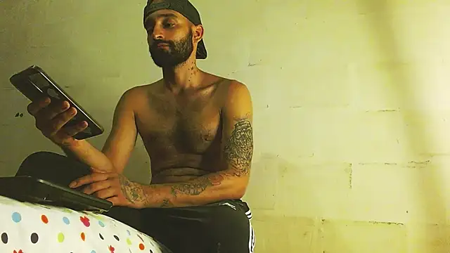 Alex Flame  online show from May 16, 2026, 1:48 am
