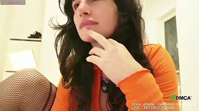 Snapshot of DeaAthena chatting on January 8, 2026, 5:19 pm DeaAthena online show from January 8, 2026, 5:19 pm