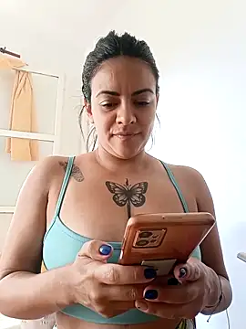 Snapshot of luluclark69 chatting on February 28, 2026, 3:00 pm luluclark69 online show from February 28, 2026, 3:00 pm