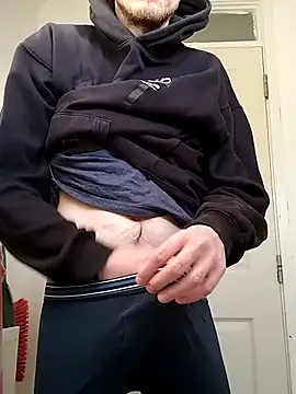 CrookedBunk3527 online show from January 10, 2026, 2:23 pm