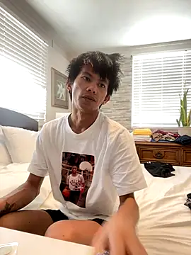 jhaycobXgarcia online show from December 15, 2025, 10:15 pm