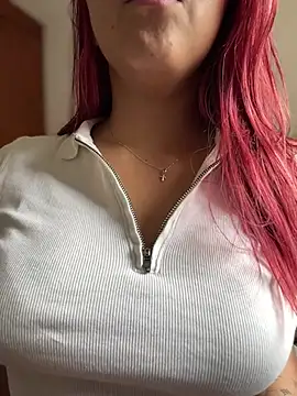 Snapshot of Zarahs_Blare1 chatting on February 1, 2026, 5:22 pm Zarahs Blare1 online show from February 1, 2026, 5:22 pm