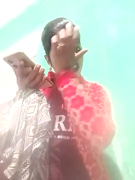 Snapshot of Juli_pande chatting on December 23, 2025, 2:55 am Juli pande online show from December 23, 2025, 2:55 am