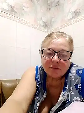 LinaLight88 online show from February 12, 2026, 9:03 pm