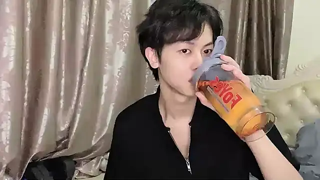 Snapshot of hafabva chatting on January 6, 2026, 11:14 am hafabva online show from January 6, 2026, 11:14 am