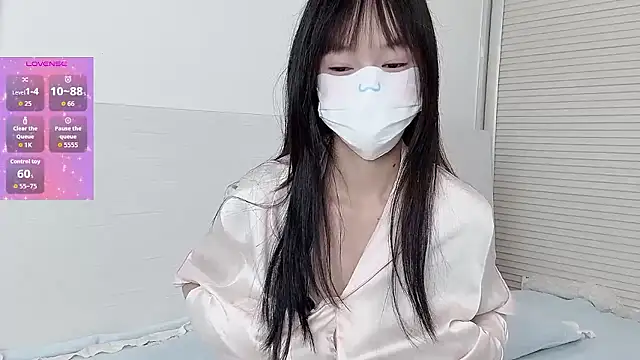  nannan  online show from January 11, 2026, 1:51 pm