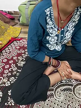 Pooja Love143 online show from May 16, 2026, 3:22 pm