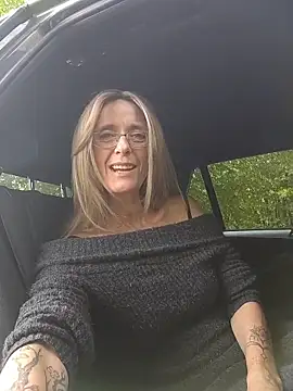 Sacha Scorp online show from April 17, 2026, 9:23 am