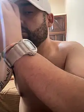 Ardientex95 online show from December 14, 2025, 4:34 pm