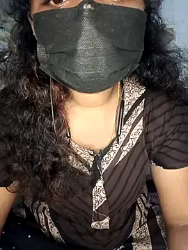 Snapshot of tamilsaisree chatting on February 19, 2026, 5:43 pm tamilsaisree online show from February 19, 2026, 5:43 pm