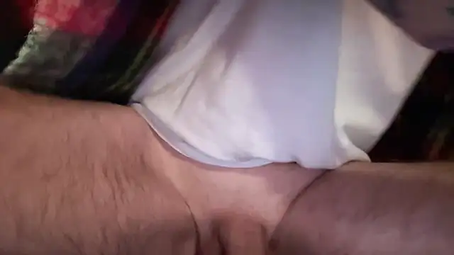 Snapshot of Elio2442 chatting on February 4, 2026, 3:18 pm Elio2442 online show from February 4, 2026, 3:18 pm