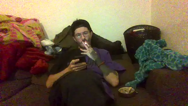 atreus69big online show from April 22, 2026, 7:53 pm