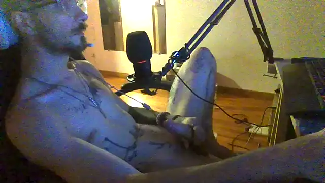 atreus69big online show from July 9, 2026, 12:33 am