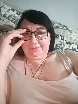 MariSwan222 online show from April 12, 2026, 6:22 pm