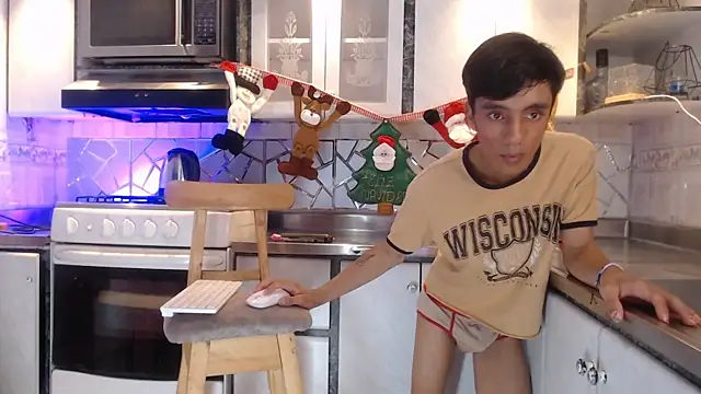 ABRAHAN XO online show from December 22, 2025, 5:02 pm