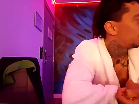 sorbetedeframbuesa68 online show from February 6, 2026, 9:44 pm