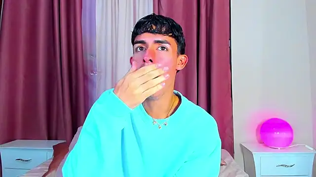 Snapshot of starboyy_77 chatting on January 11, 2026, 12:45 pm starboyy 77 online show from January 11, 2026, 12:45 pm