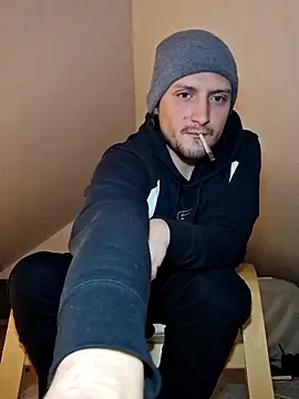 Ghost Pie online show from December 16, 2025, 2:16 am