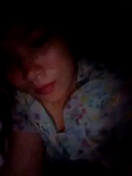 May-Ne online show from April 8, 2026, 4:08 pm