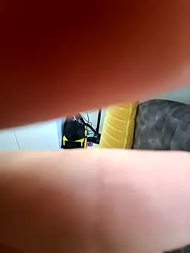 Emilyhomegirl1 online show from December 21, 2025, 5:42 am